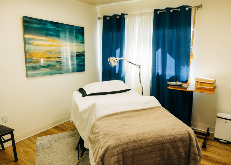 Acupunture Treatment Therapy Room in Spokane, Washington